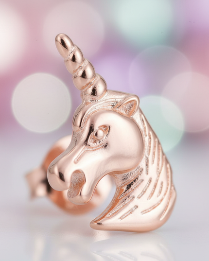 14k gold earrings - detail