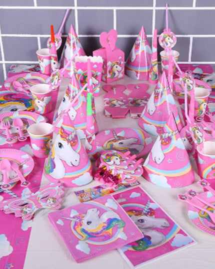 Close-up of the white unicorn head and rainbow printing on the pink plate