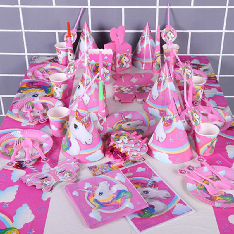 Close-up of the white unicorn head and rainbow printing on the pink plate