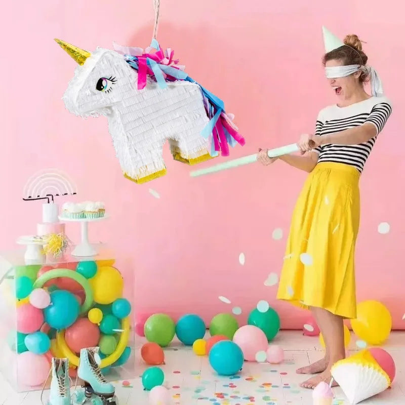 Pink and blue mane detail on the white unicorn pinata