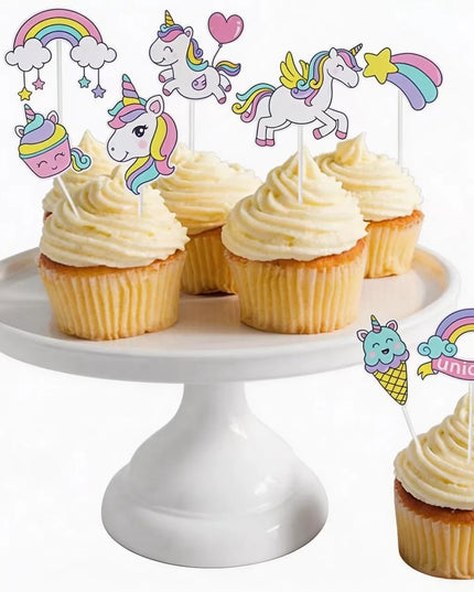 Close-up of the unicorn print on the large 9 inch plates