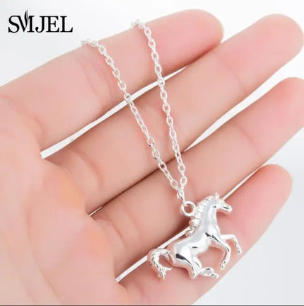 3D Rearing Unicorn Pendant Necklace