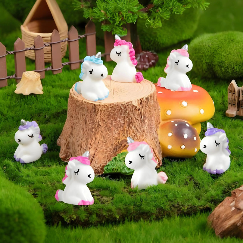 Mini Plastic Unicorn Figurines, 10-20pcs