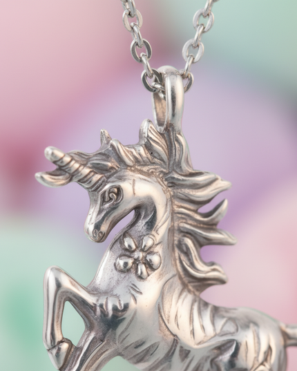 antique unicorn necklace - detail