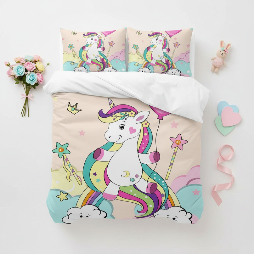 balloon unicorn bedding - flat-lay
