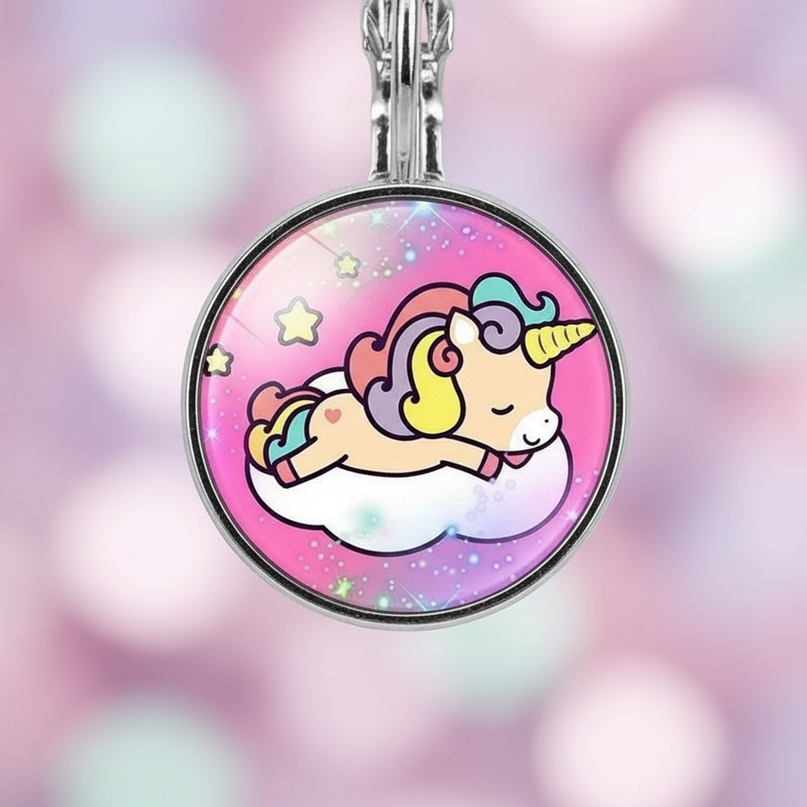 big unicorn earrings - detail