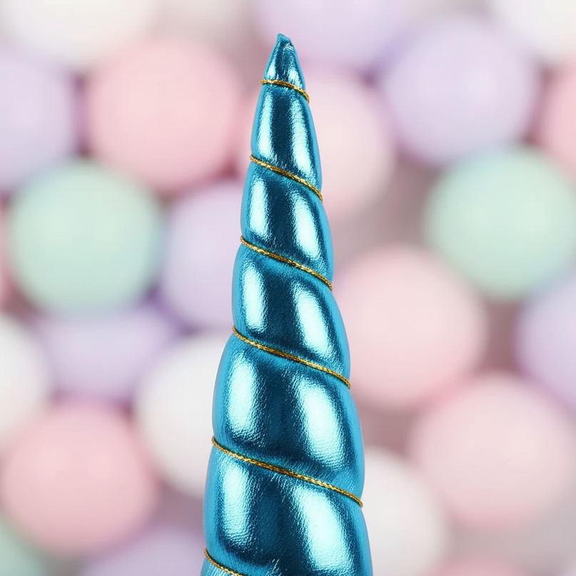 blue elastic unicorn horn - detail
