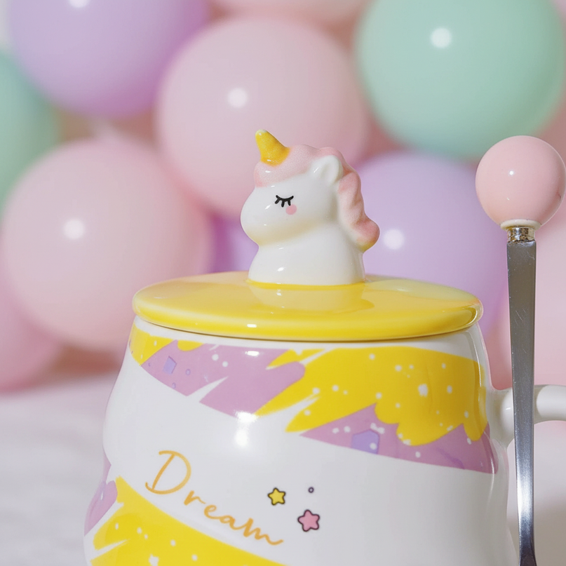 ceramic unicorn mug - detail
