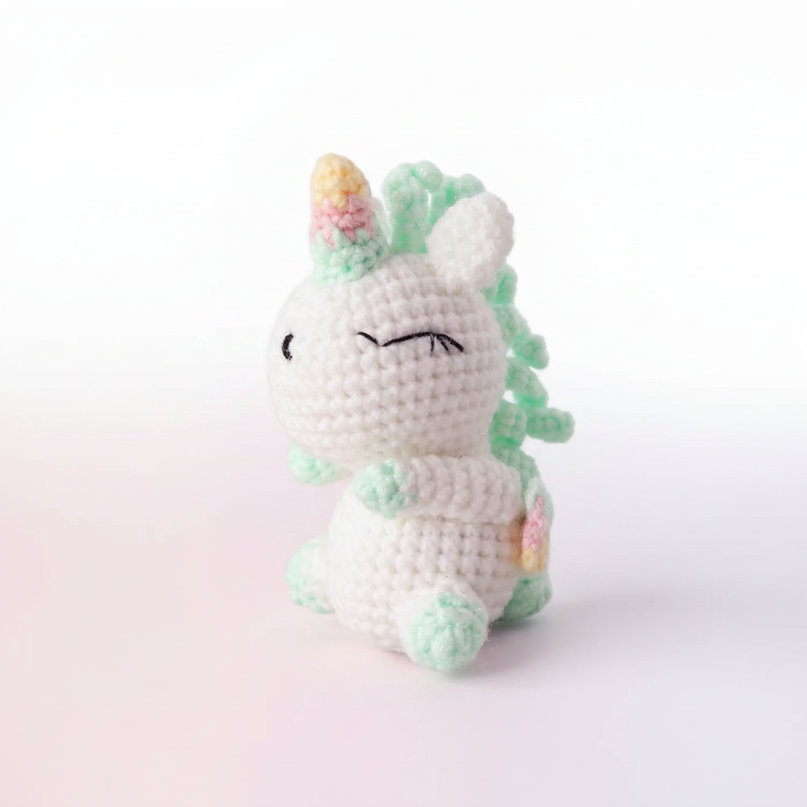 crochet unicorn plush - white-bg