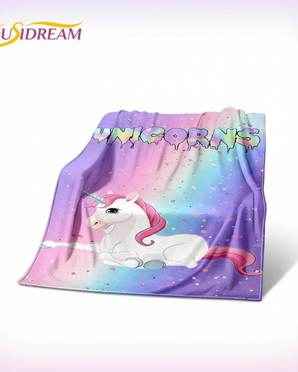 cute unicorn blanket - white-bg