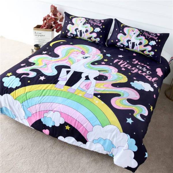 Oversized Unicorn Bed Set