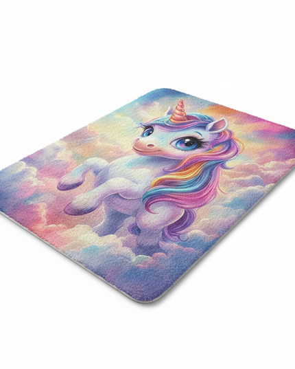 fluffy unicorn rug - white-bg