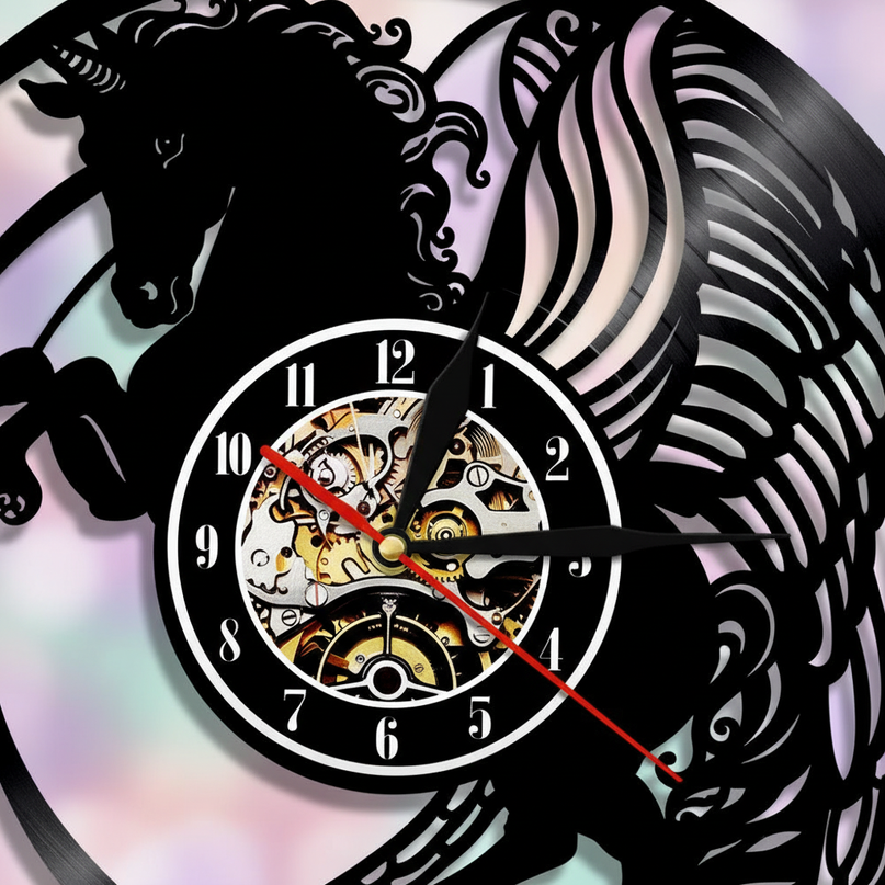 flying unicorn clock - detail