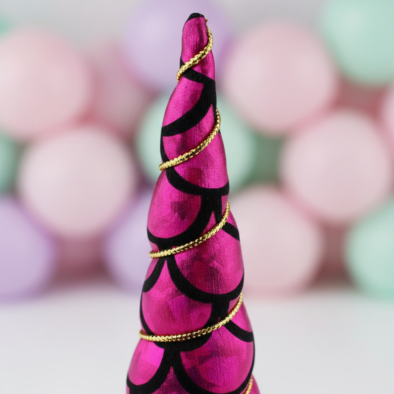 fuchsia mermaid unicorn horn - detail