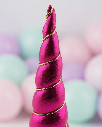 fuchsia unicorn horn party set - detail