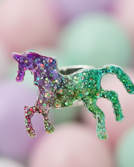 glitter unicorn earrings - detail