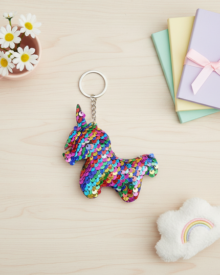 glitter unicorn keychain - flat-lay