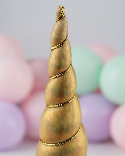 gold iridescent unicorn horn - detail