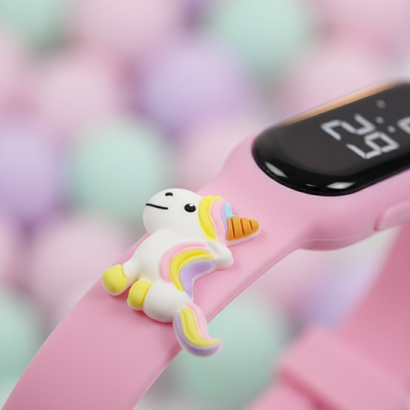 holo unicorn led watch - detail