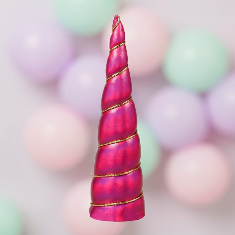 hot pink unicorn horn set - detail