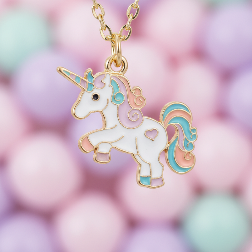 kawaii unicorn necklace - detail