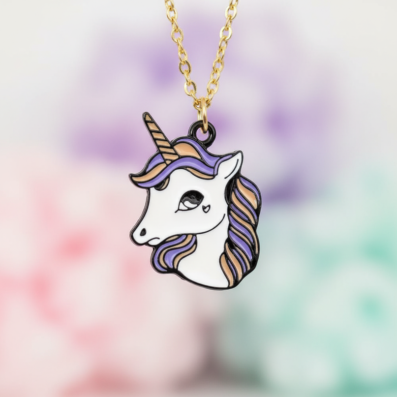 lovely unicorn necklace - detail