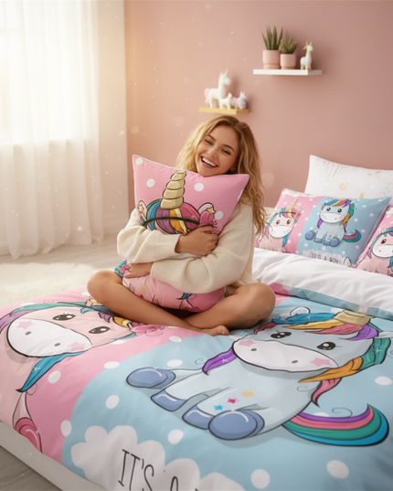 magic doodle allover unicorn bedding - in-use