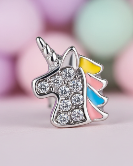 mini unicorn earrings - detail