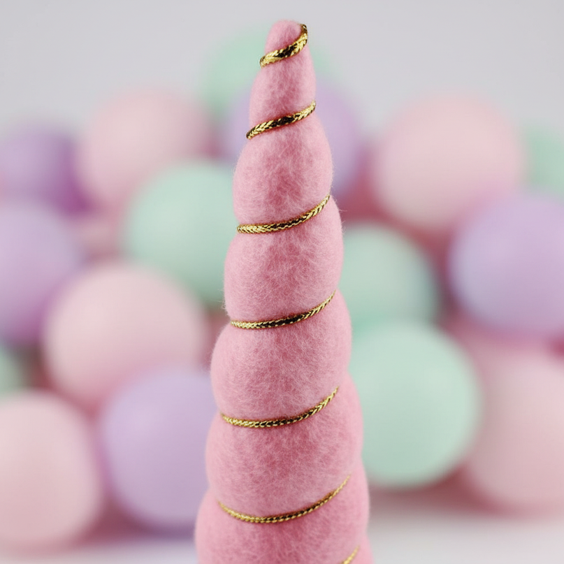 pink felt unicorn horn set - detail