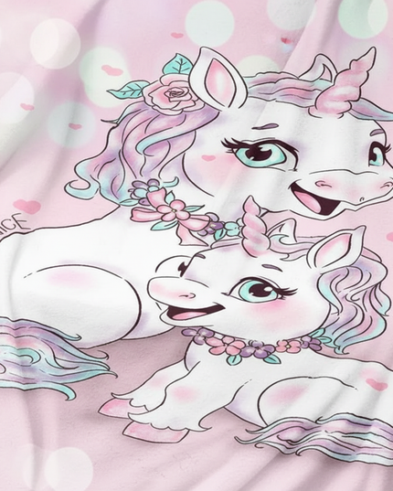 pink unicorn blanket - detail