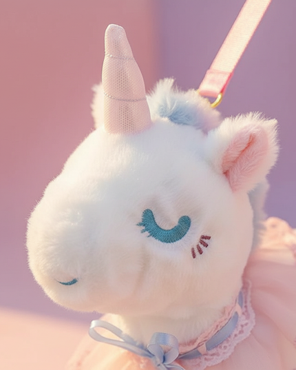 plush unicorn purse - detail