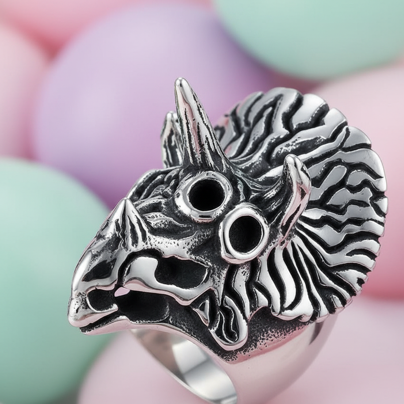 punk unicorn ring - detail