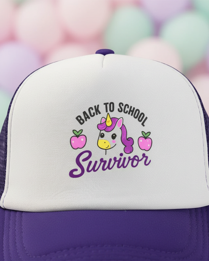 purple unicorn hat - detail