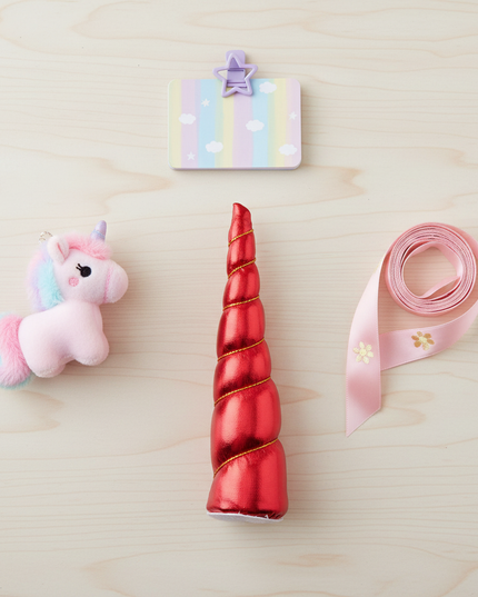 red unicorn horn party pack - flat-lay