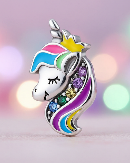 rhinestone unicorn earrings - detail