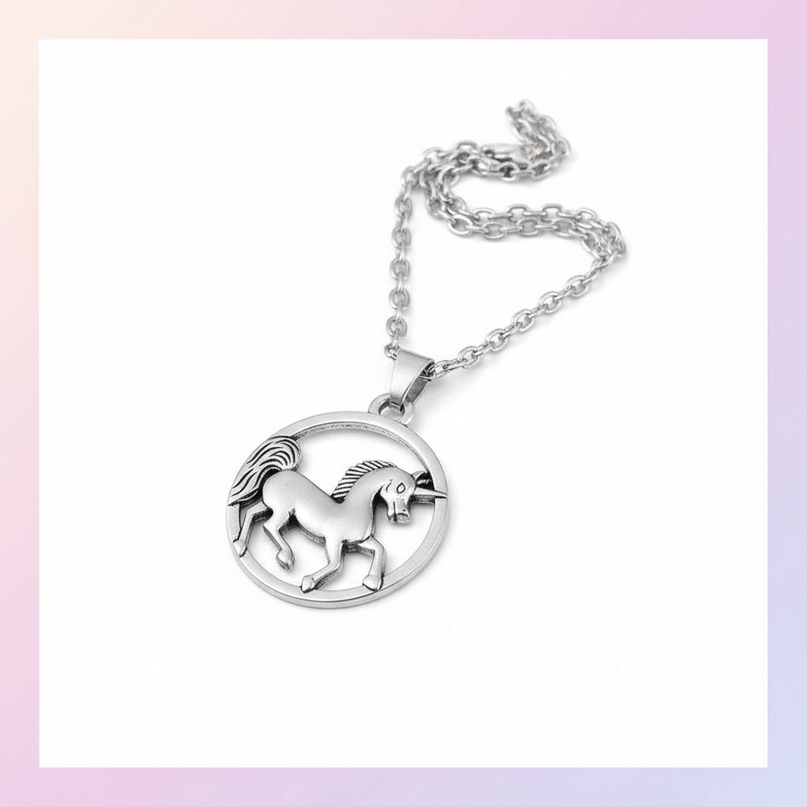 round unicorn necklace - white-bg