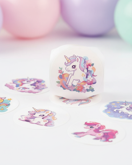 round unicorn stickers - detail