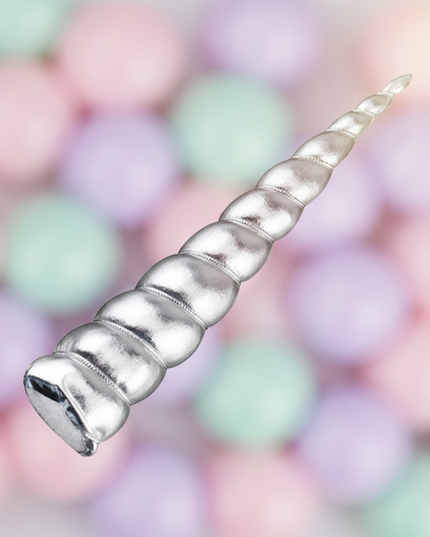 silver unicorn horn clip - detail