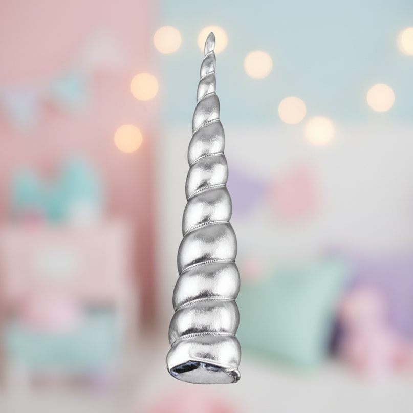 silver unicorn horn clip - lifestyle