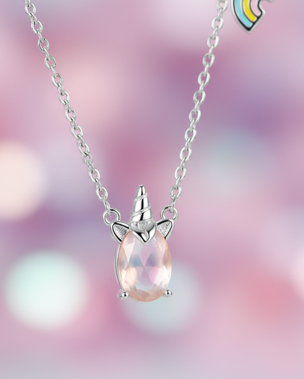 silver unicorn pendant - detail