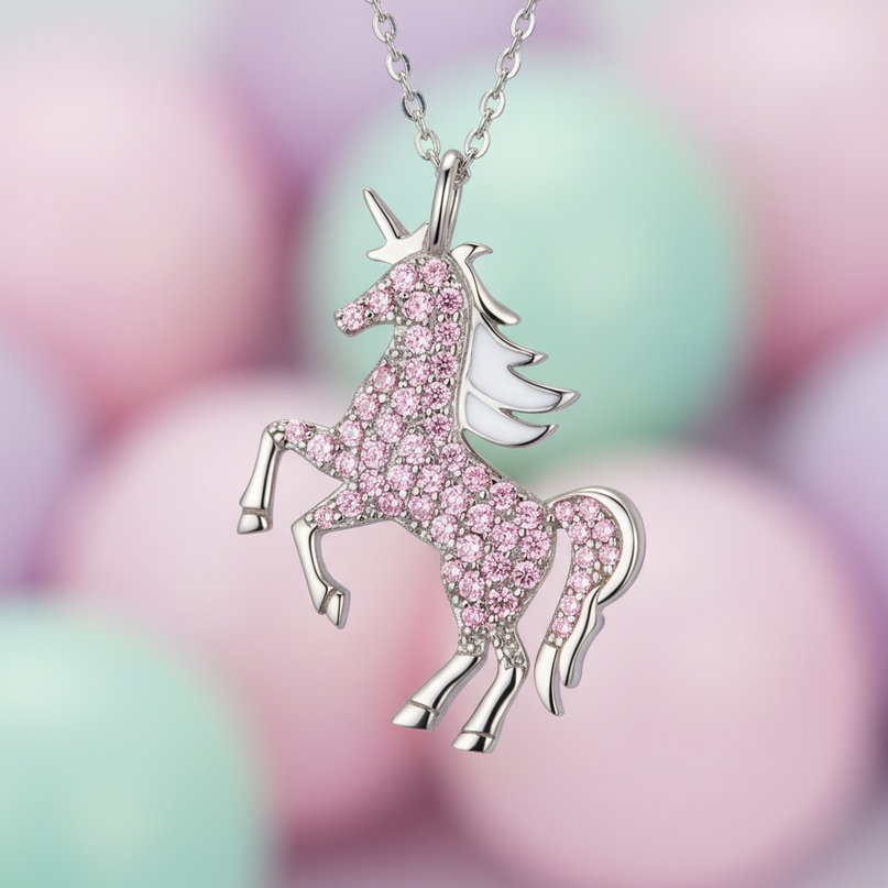 sparkly unicorn necklace - detail
