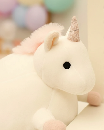 squishy unicorn pillow - detail