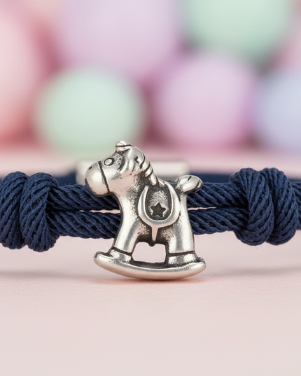 stainless steel unicorn bracelet - detail