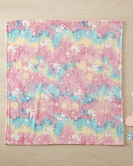 unicorn blanket boys - flat-lay