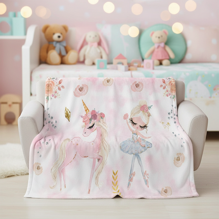 unicorn blanket kids - lifestyle