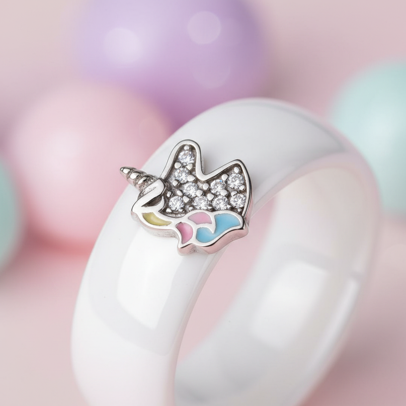 diamond unicorn ring - detail