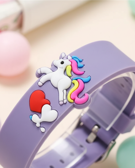 unicorn embossed watch - detail
