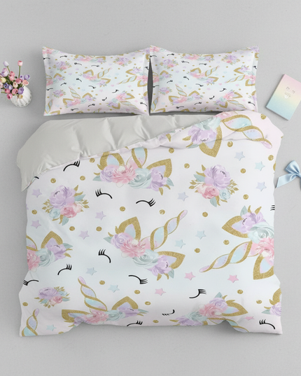 unicorn eyelash bedding - flat-lay