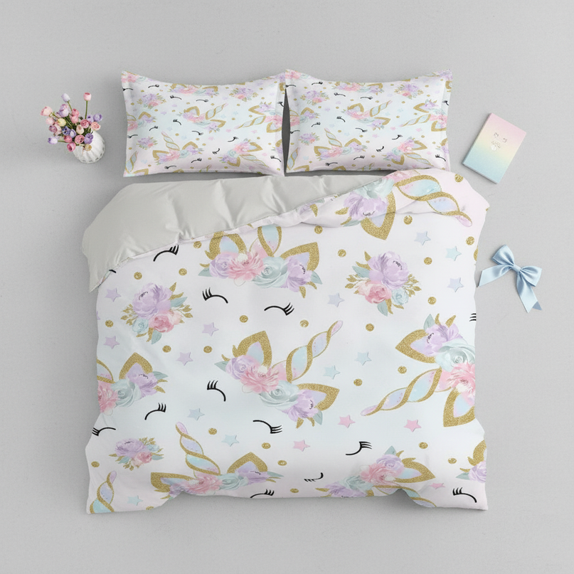 unicorn eyelash bedding - flat-lay