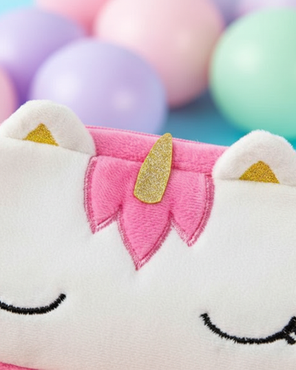 unicorn eyelashes pencil case - detail